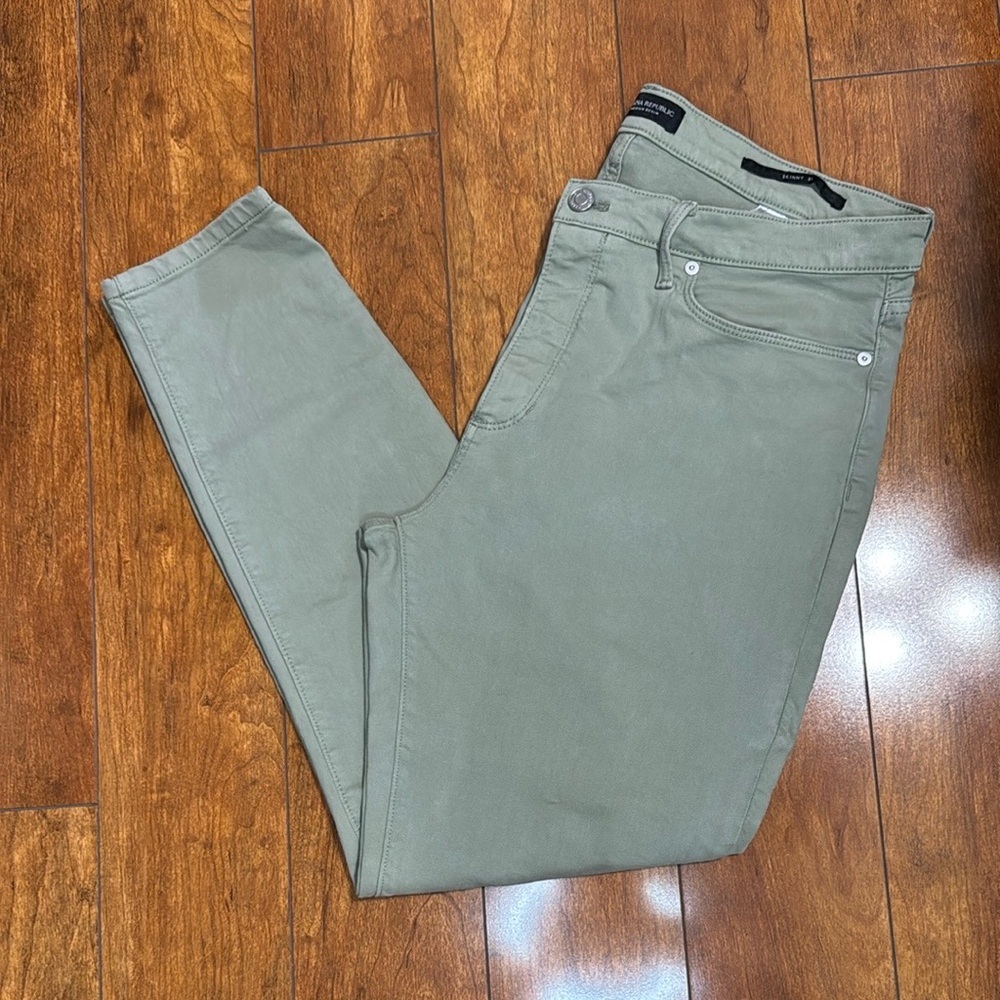 Women Olive Green Jeans
